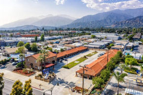 Oak Park Motel, Monrovia